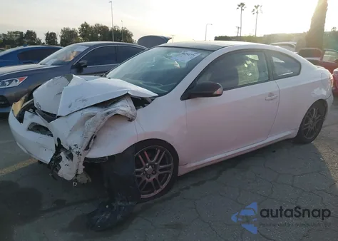 2010 Scion Tc из США, поврежденный, VIN JTKDE3B72A0305427